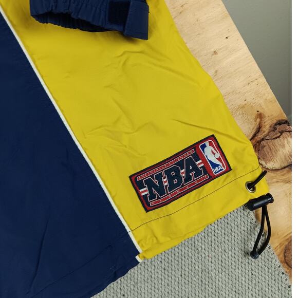 Nutmeg Vintage Indiana Pacers Nylon Jacket Men's XL Yellow/Blue Basketball NBA - Picture 11 of 16